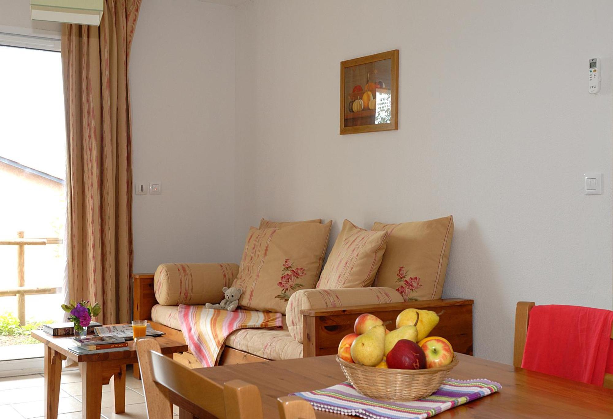 Madame Vacances - Residence La Marquisie Trebas Luaran gambar