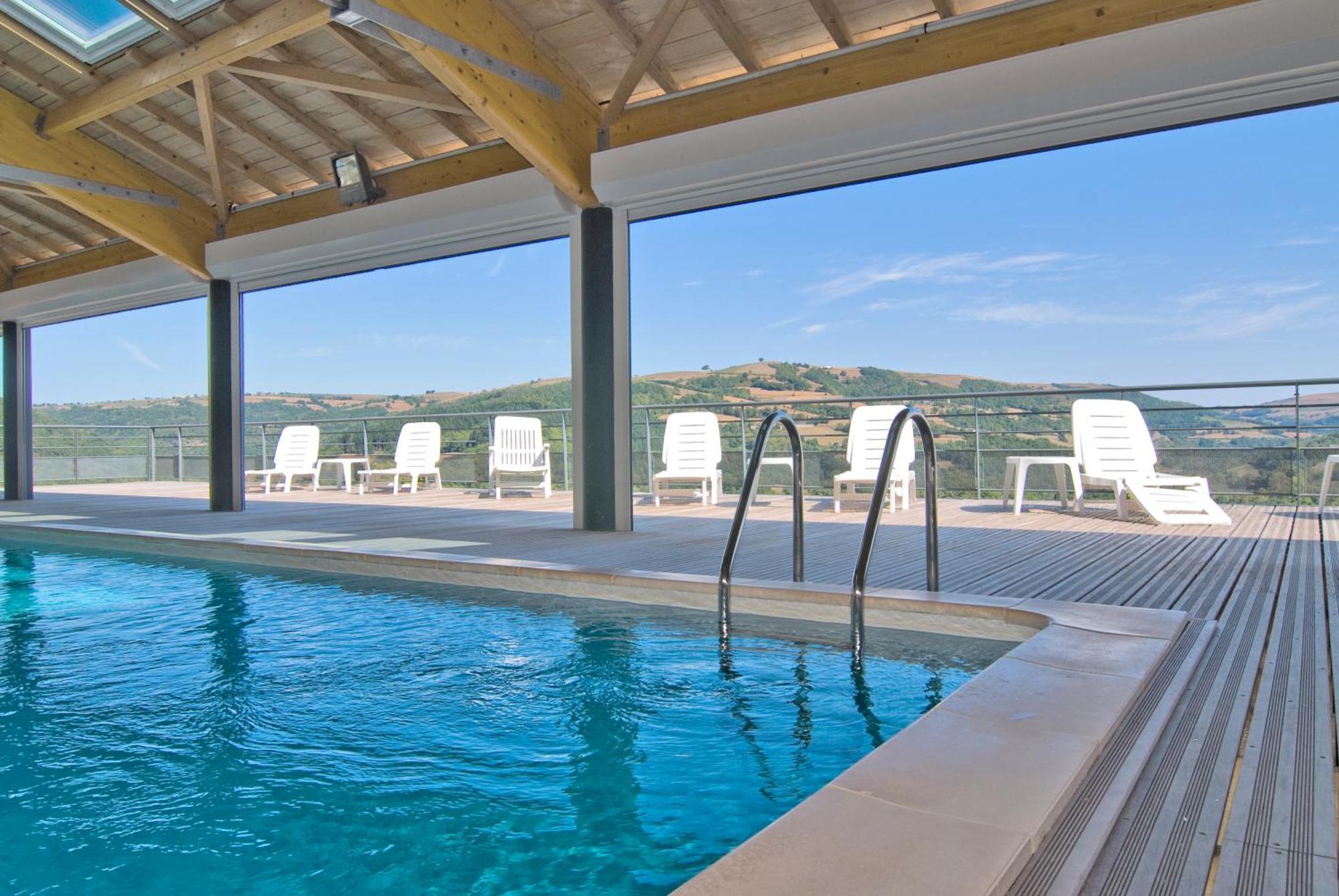 Madame Vacances - Residence La Marquisie Trebas Luaran gambar